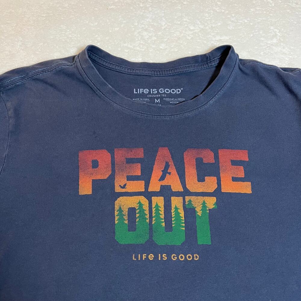 Life Is Good Men's "Peace Out" Long Sleeve Crusher Tee Size Med Outdoors Casual - Picture 3 of 10
